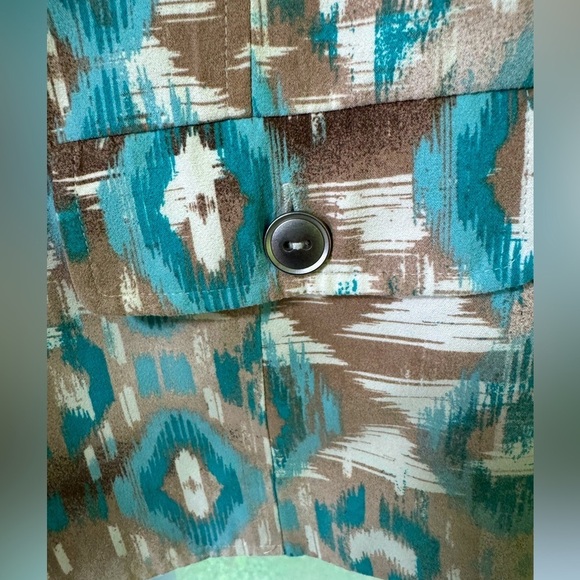 Alfred Dunner 14 Women’s Geometric design Blazer with full zip front EUC. - Picture 6 of 10